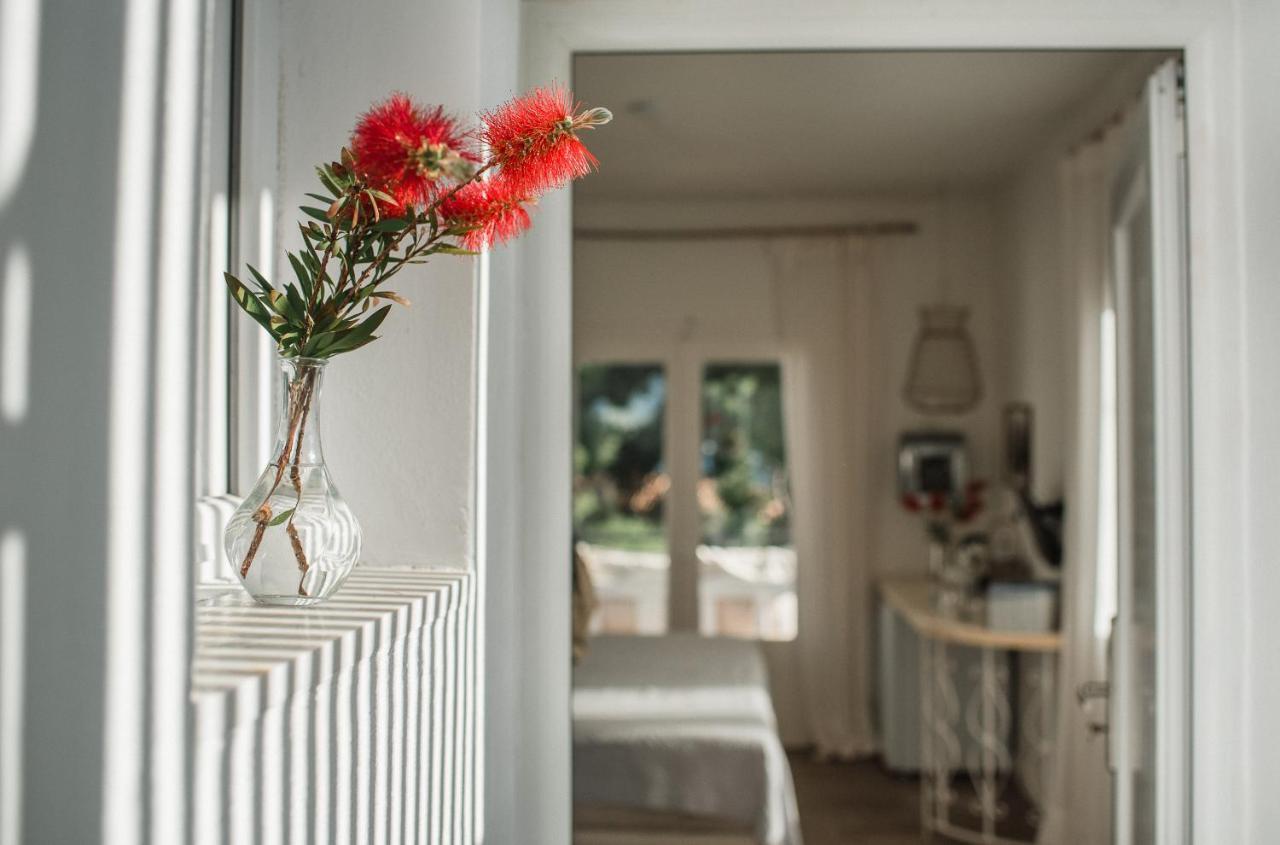 Odyssey Suites Poros Town Exteriér fotografie